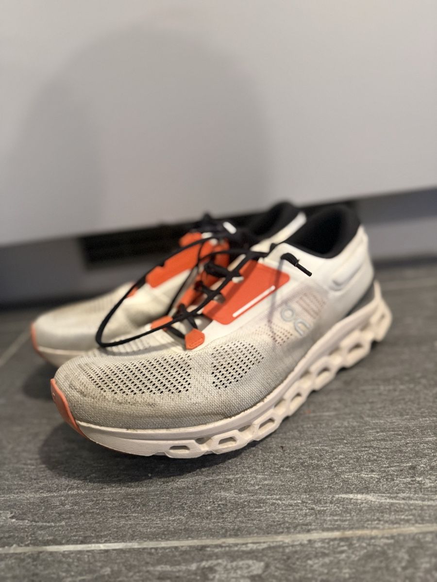 On Herrenschuhe: On Laufschuh Gr. 43 – Gebraucht aus Bern von Laufsport3000