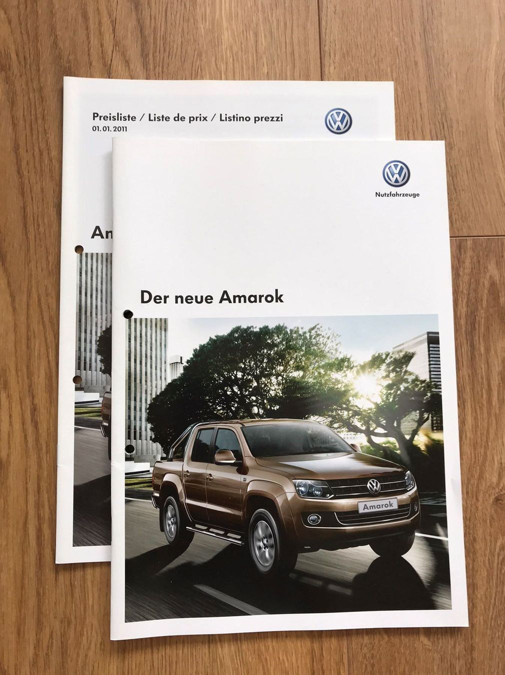 VW Dokumente: Prospekte VW Touareg & Tiguan – Gebraucht aus Freienstein von Golfbueb 2