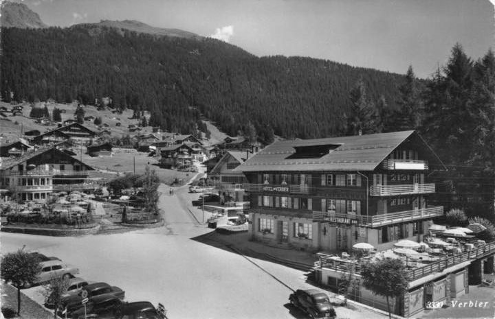 Cartoline postali: Verbier VS // 1959 Place centrale Oldtimer alte Autos – Usato da Basel venduto da intermezzo12