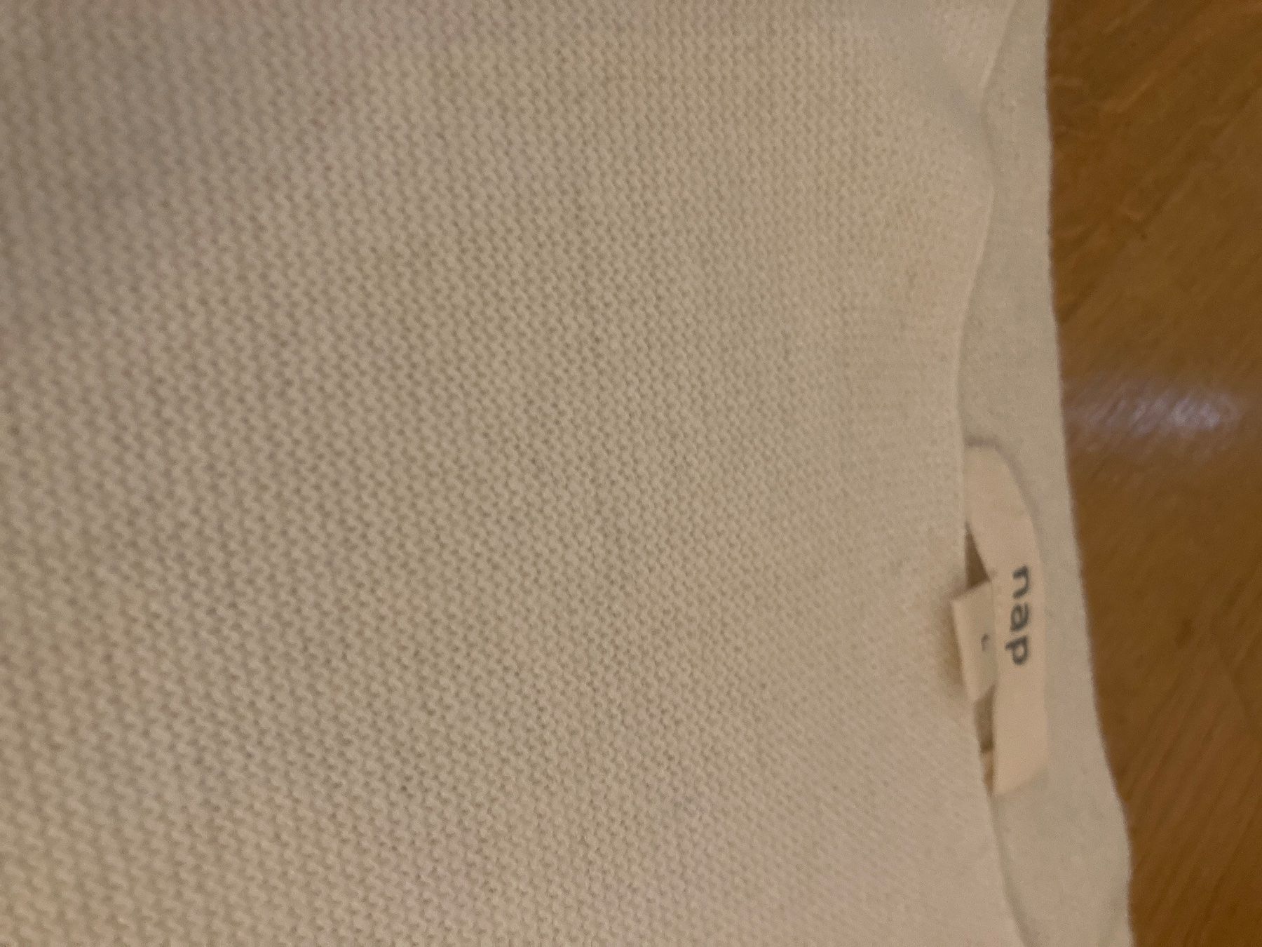 Maglioni & Felpe: NAP SWEATER M-L – Usato da Wädenswil venduto da lucy-ethel 1