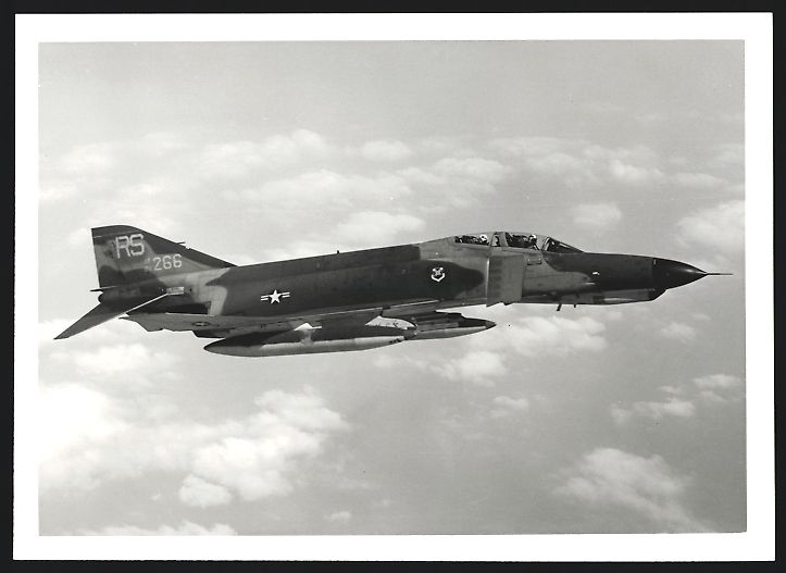 Fotografie &  Plakate: Fotografie Flugzeug Douglas F-4 Phantom, – Gebraucht aus Berlin von bartko-reher