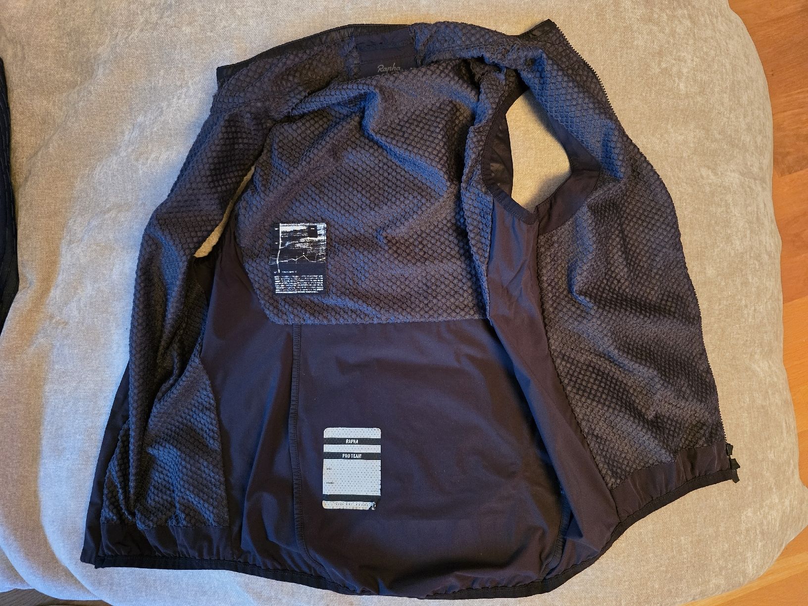 Rapha Gilet & Giacche senza maniche: insulated Gilet Rapha – Usato da BERN venduto da froggyinternationale 2