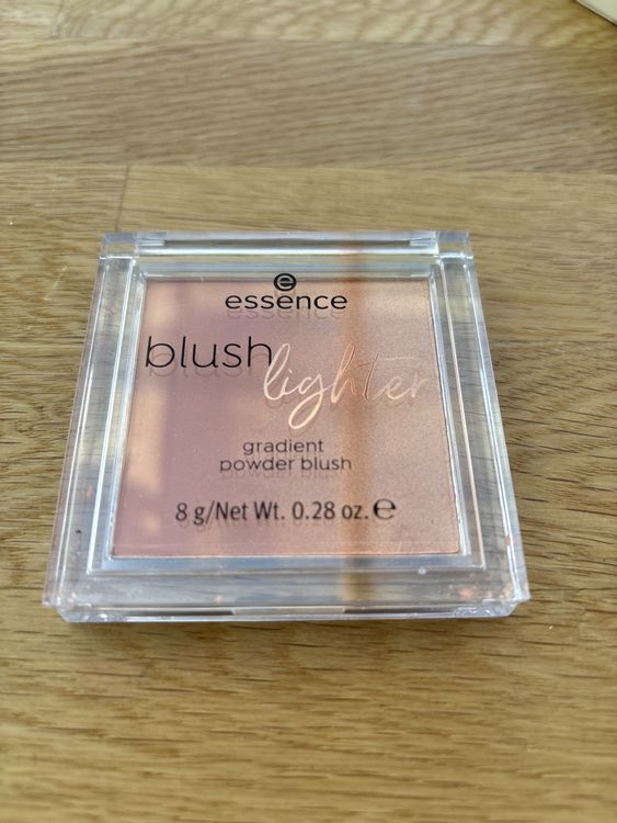 Essence Blushlighter Gradient Powder Blush 8g (Neu und originalverpackt ...