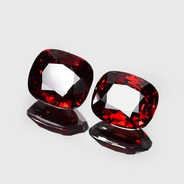 Pietre preziose: Paire de Deep Dark Red Spinel - 2.18ct – Usato da La Neuveville venduto da Esteban_BDM 4