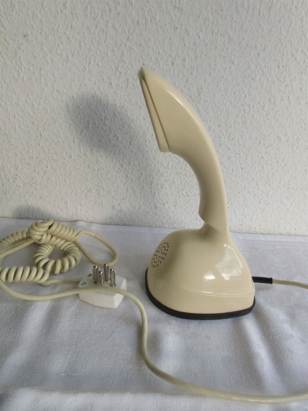 Ericsson Telefoni: Designer - Telefon Ericsson LM Kobra – Usato da Binningen venduto da tempipassati 2