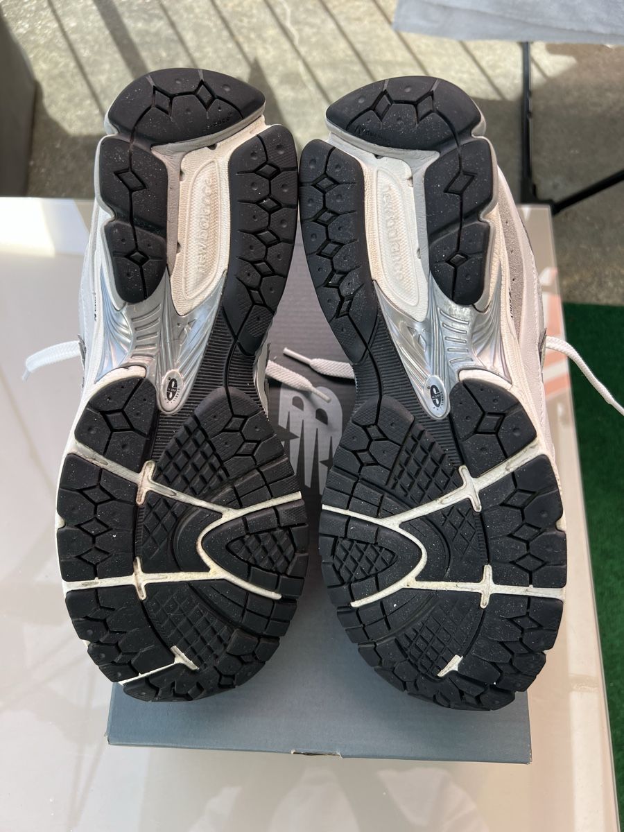 New Balance Herrenschuhe: New balance 2002R – Gebraucht aus Lausanne von luciano_RIC1 6