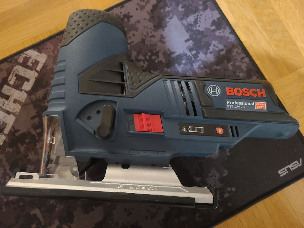 Bosch Akku-Stichsäge 'Professional GST 18V-LI S' 18 V ohne Akku, mit
