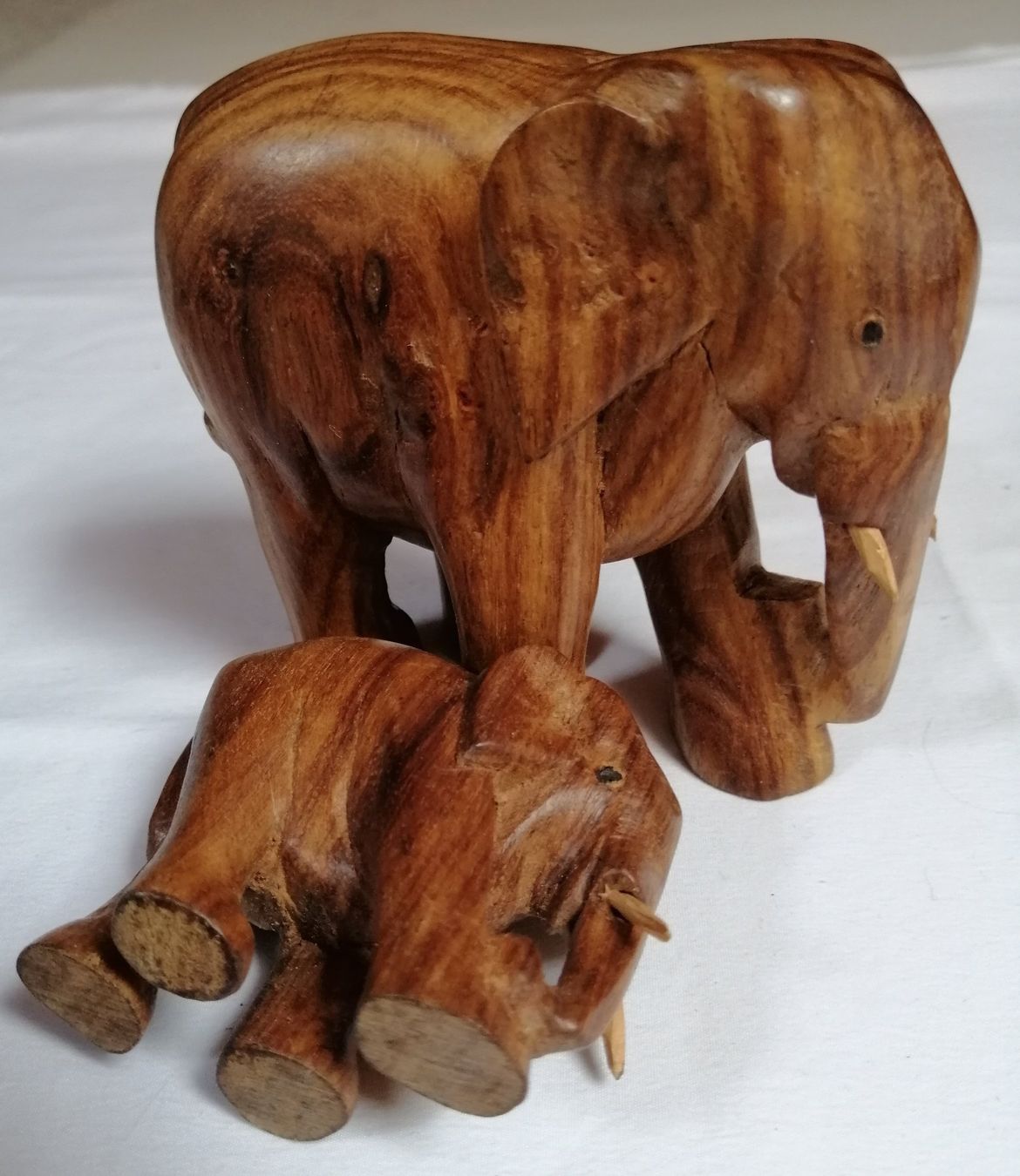 Sculture & Statue: Holz Elefanten 4 Stück - einfache Holzschnitzerei – Usato da Oberriet SG venduto da Atir47 5