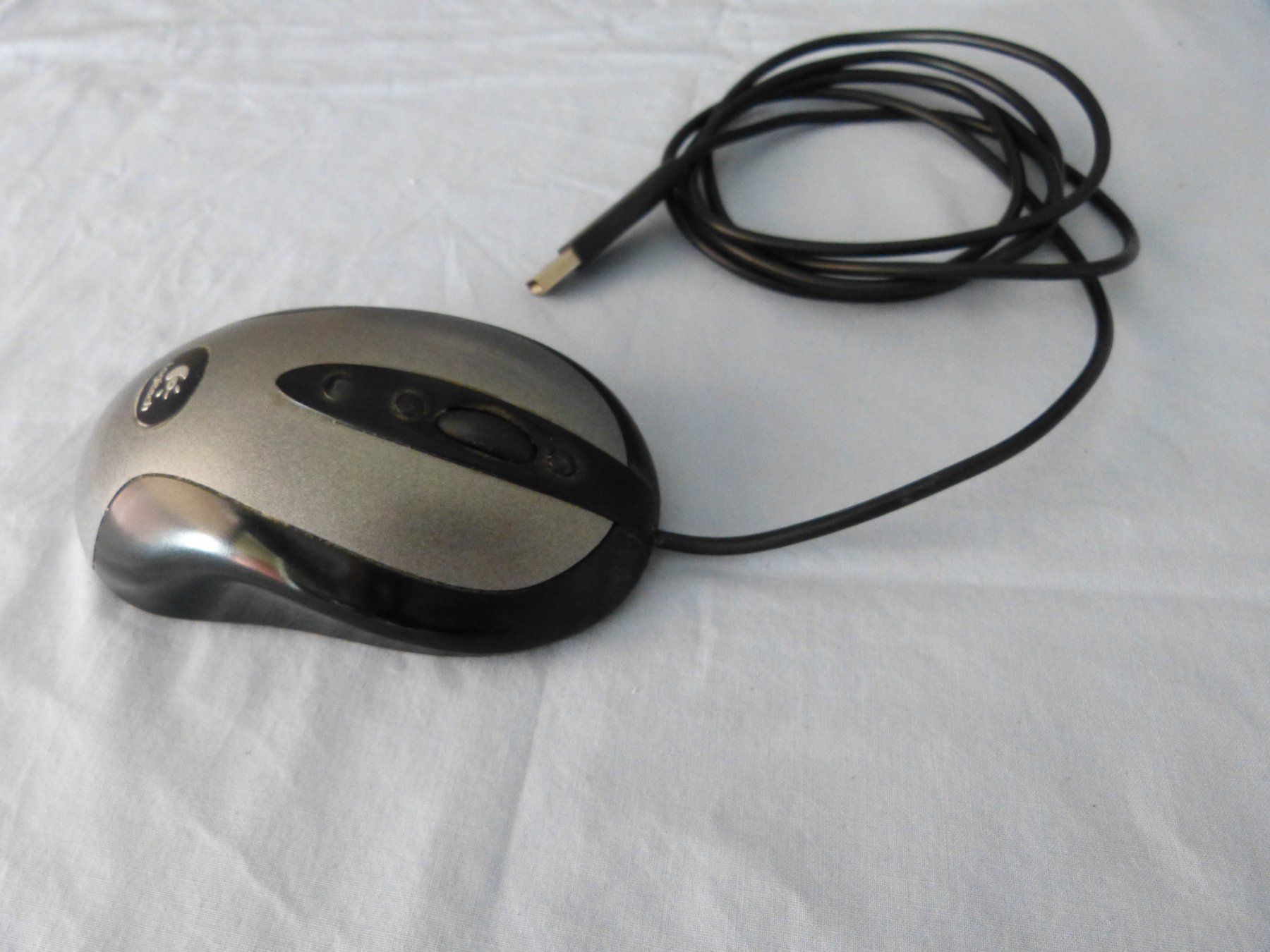 Logitech Mouse: Logitech MX500 Optische Maus, funktioniert – Usato da Lengnau BE venduto da AllerleiSUPER 1