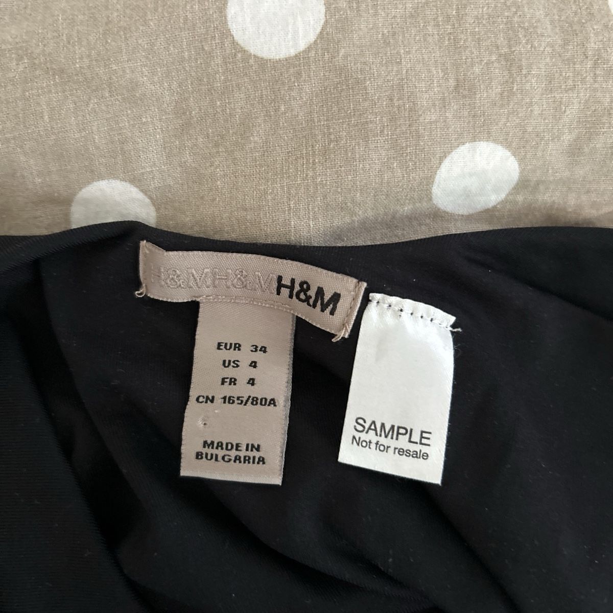 H&M Vestiti: Ballonkleid aus den 2000er  – Usato da Ueken venduto da reb_mr5c 2