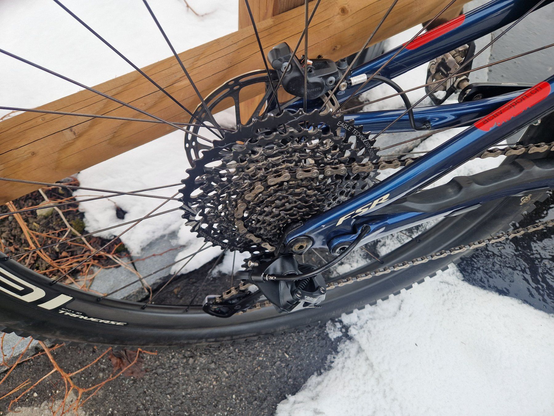 Specialized Biciclette: Specialized Stumpjumper, Top Zustand, Grösse M, Blau – Usato da Oberrieden venduto da Lenzi66 3