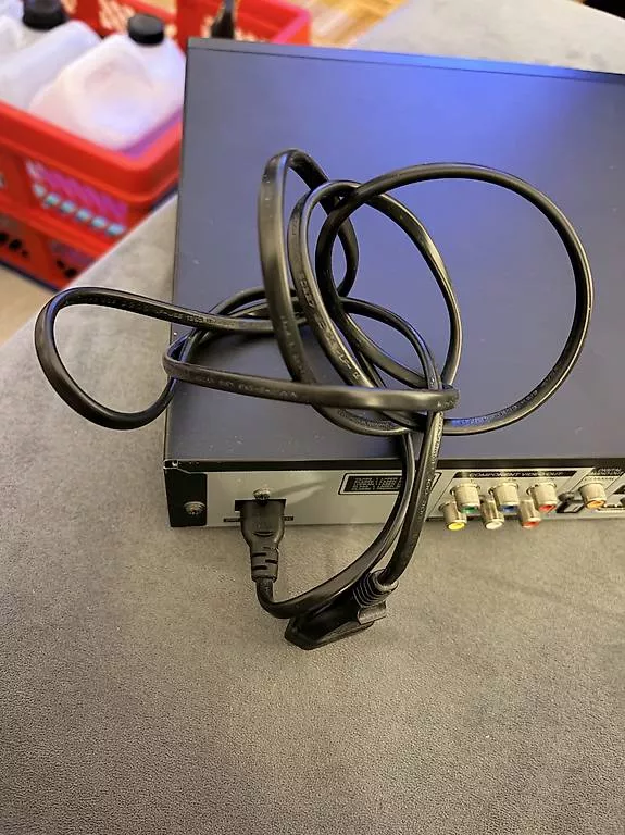 Sistemi audio & multimediali: Loewe BluTechVision Interactive Blu-ray Player 69510 – Usato da Nidau venduto da Kali_23 4