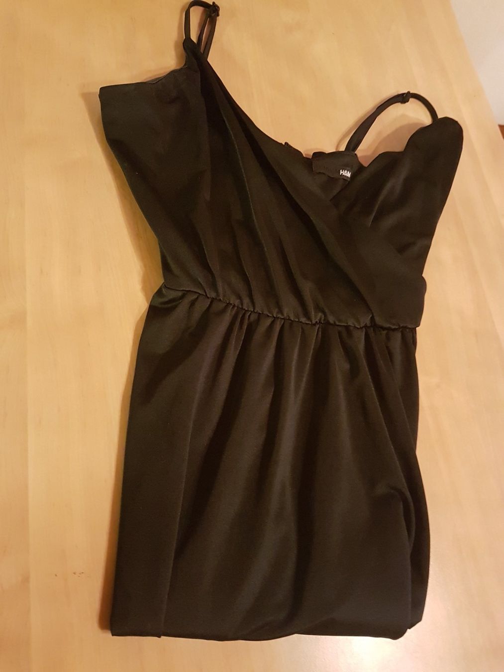H&M Kleider: Robe taille L marque H&M – Gebraucht aus Villiers von san_jn5w 8