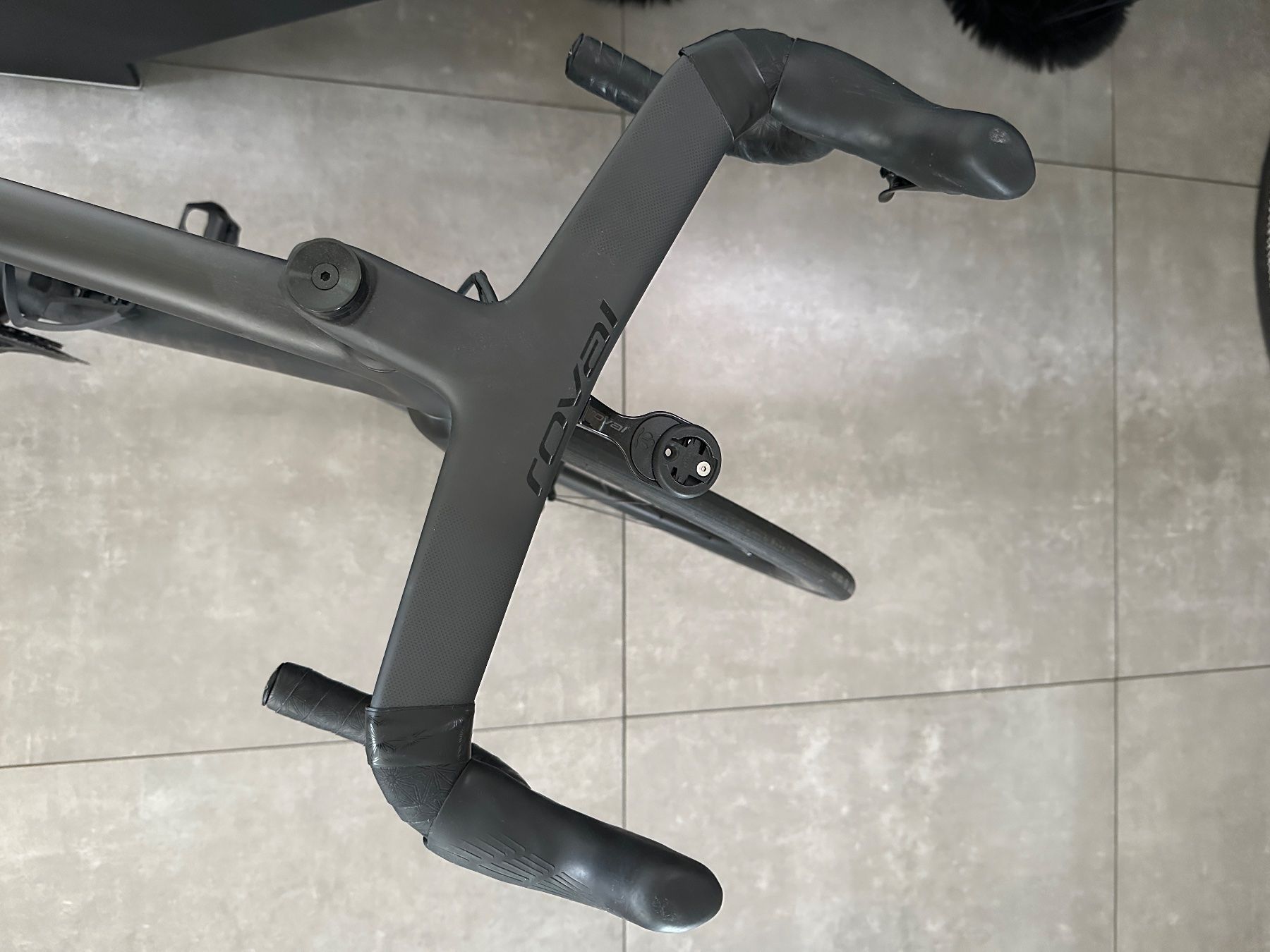 Roval Rapide Cockpit, Aero Lenker, nur 300km (Neu (gemäss