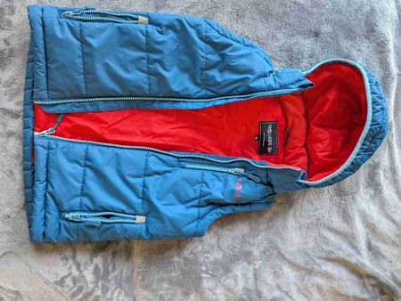 Veste doudoune Trollkids bleu taille 140 