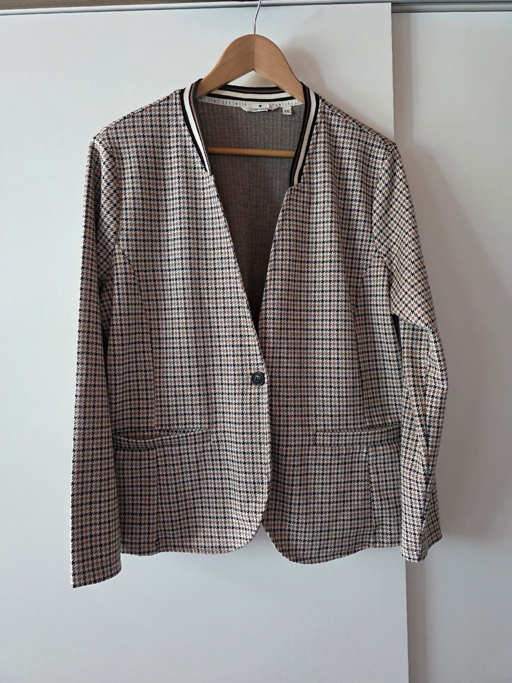 Tom Tailor Giacche: Classic Tom Tailor Blazer Jacket XXL - Great for Spring! – Usato da Volketswil venduto da mic_27b5