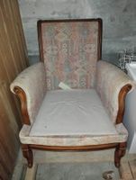 Lampe, fauteil, table basse, paravent, etc.