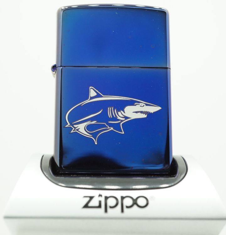 Accendino Zippo Shark At Sea Collezionabile Unisex Metallo