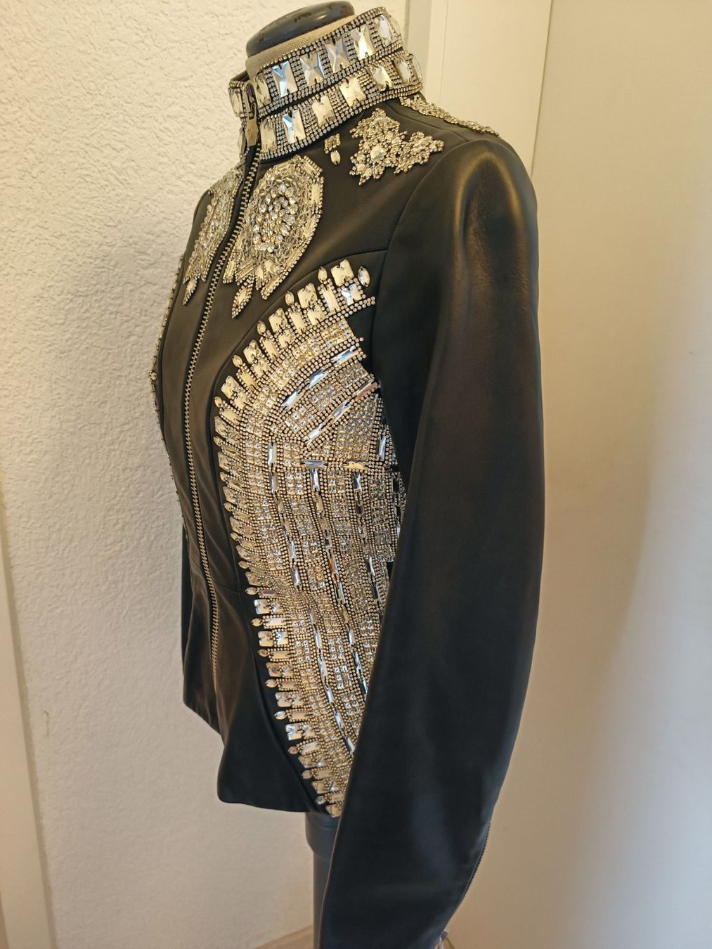 Philipp Plein Giacche: Philipp Plein Lederjacke Grösse S mit Swarovsky – Usato da Winterthur venduto da style-and-design.zrh 2