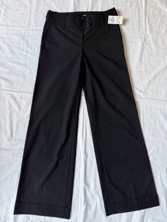 H&M Hose Gr. 36 - schwarz, weit, Umschlagsaum, NEU
