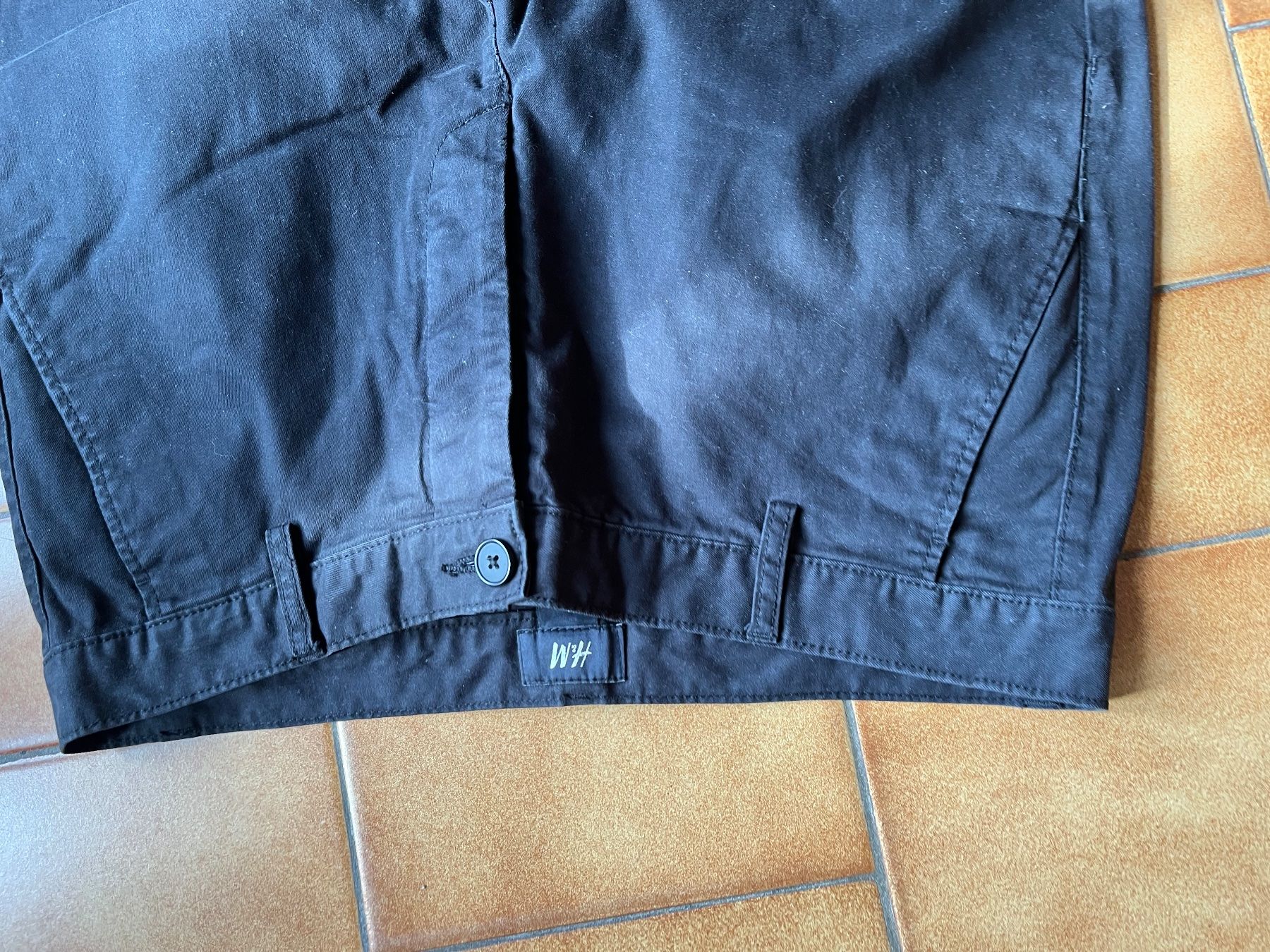 Hosen: Lot 2 pantalons Taille 48 Doryan – Gebraucht aus Veyrier von kimedovapa 1