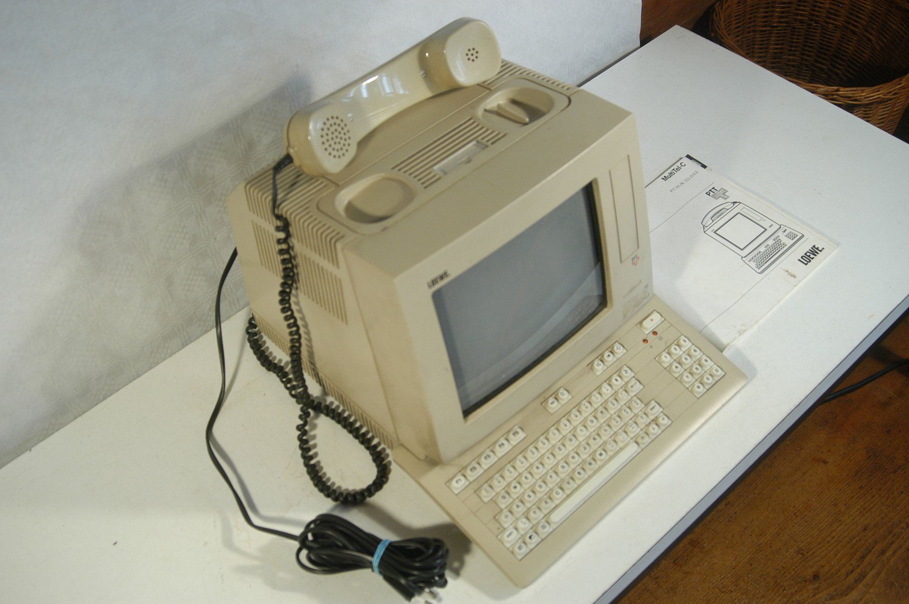 Telefone: Loewe MultiTel-C Computer Telefon PTT – Gebraucht aus Herisau von Wisen 3