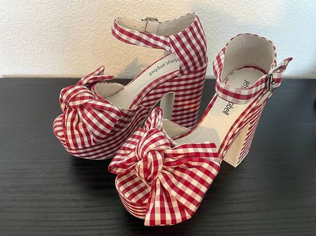 Neue Plateau-Sandalen Jeffrey Campbell Gr. 36