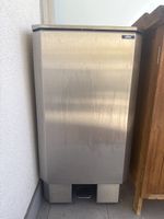 Poubelle de balcon inox avec pédale - Pitec