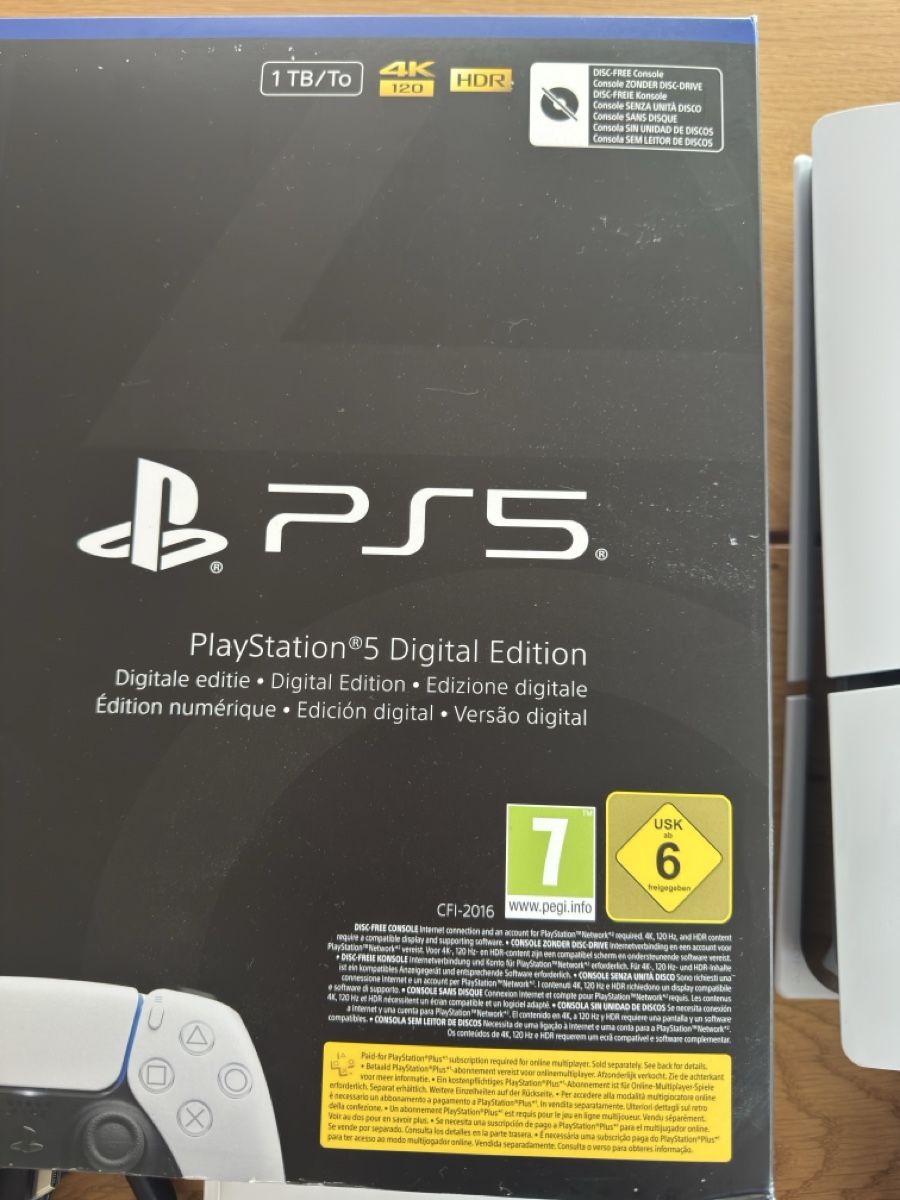 Sony Consoles: PS5 Slim Digital Edition – D'occasion à Bütschwil par brulu05 4
