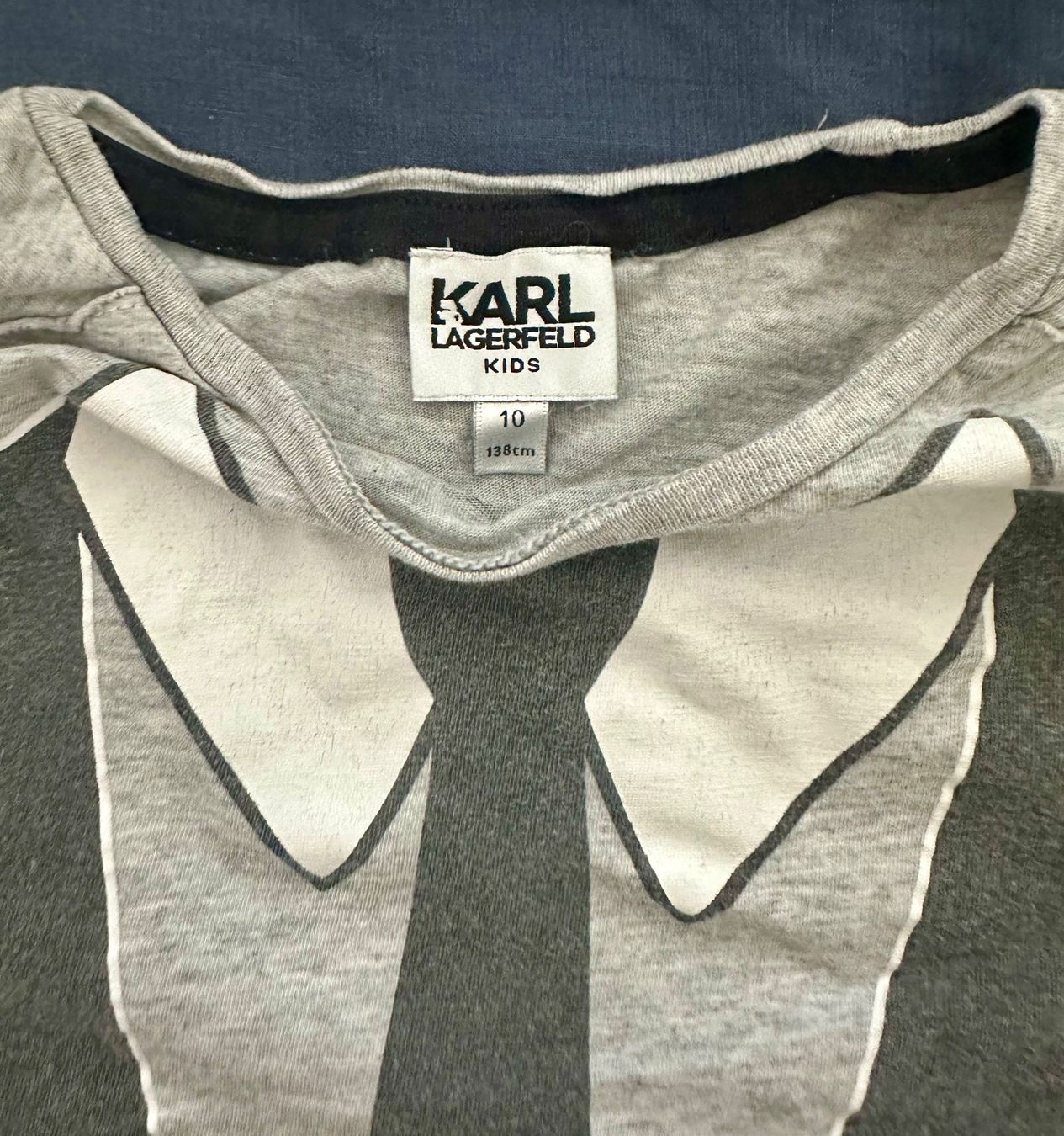 Karl Lagerfeld Camicette, T-shirt & Top: T-Shirt Karl Lagerfeld – Usato da Dürrenroth venduto da tvy_bh56 1