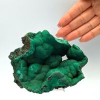 MAMMILLARE GRÜNE MALACHIT-GEODE, DR Kongo