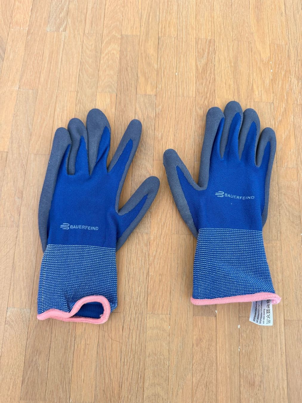 Guanti & manicotti: Bauerfeind Spezialhandschuhe (S) – Usato da Winterthur venduto da Nori011