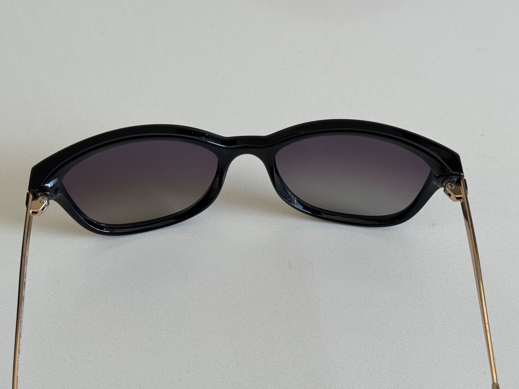 Guess Occhiali & Lenti: Guess Sonnenbrille schwarz – Usato da Zürich venduto da sel_w5sd 2