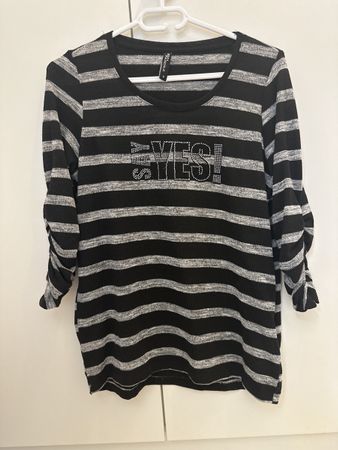 Gestreifter Pullover, Gr. M
