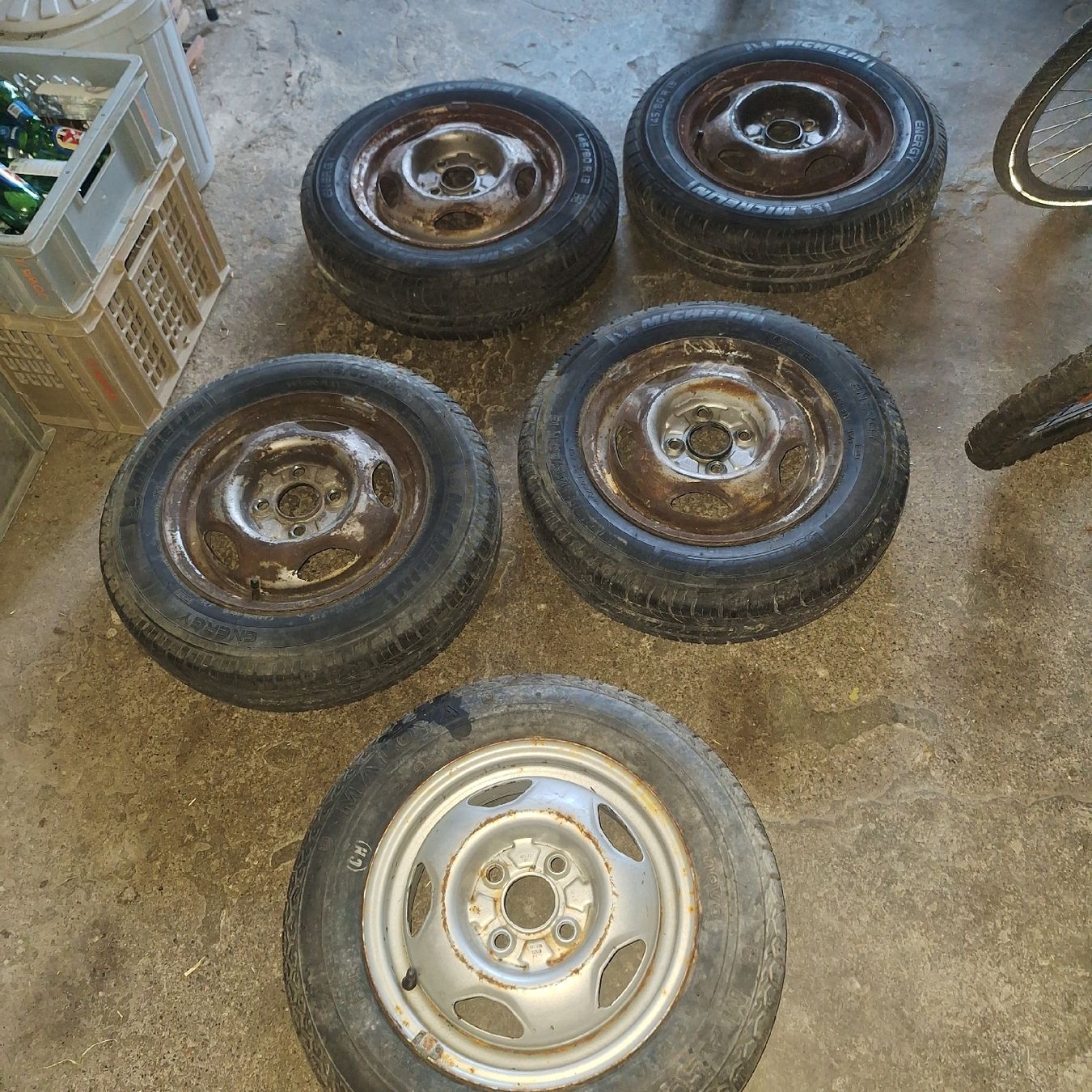 Pneumatici & Ruote complete: Vw polo 86c Räder +Reserverad – Usato da Braunau venduto da joe_r6fr