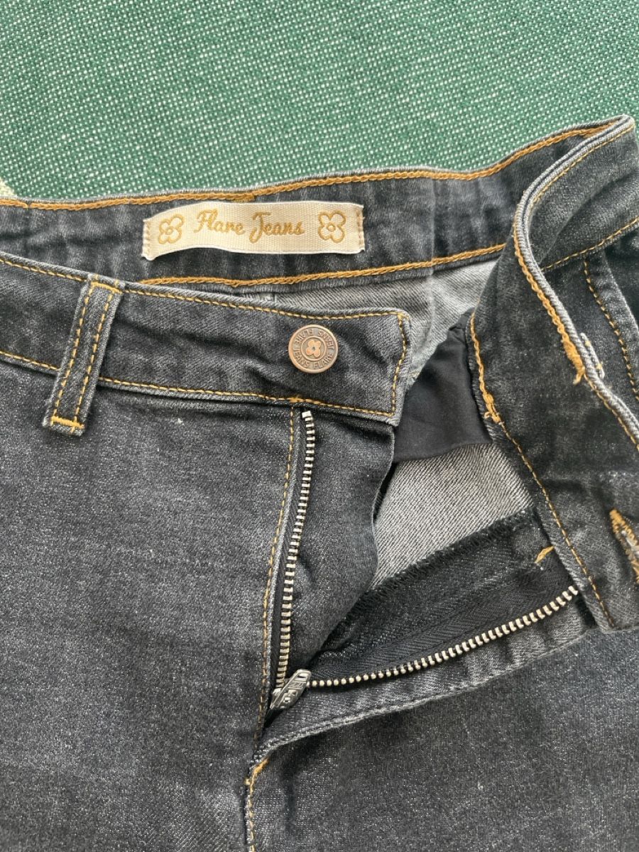 Jeans: schwarze, weite Jeans – Usato da Andwil SG venduto da sas_m9tn 3