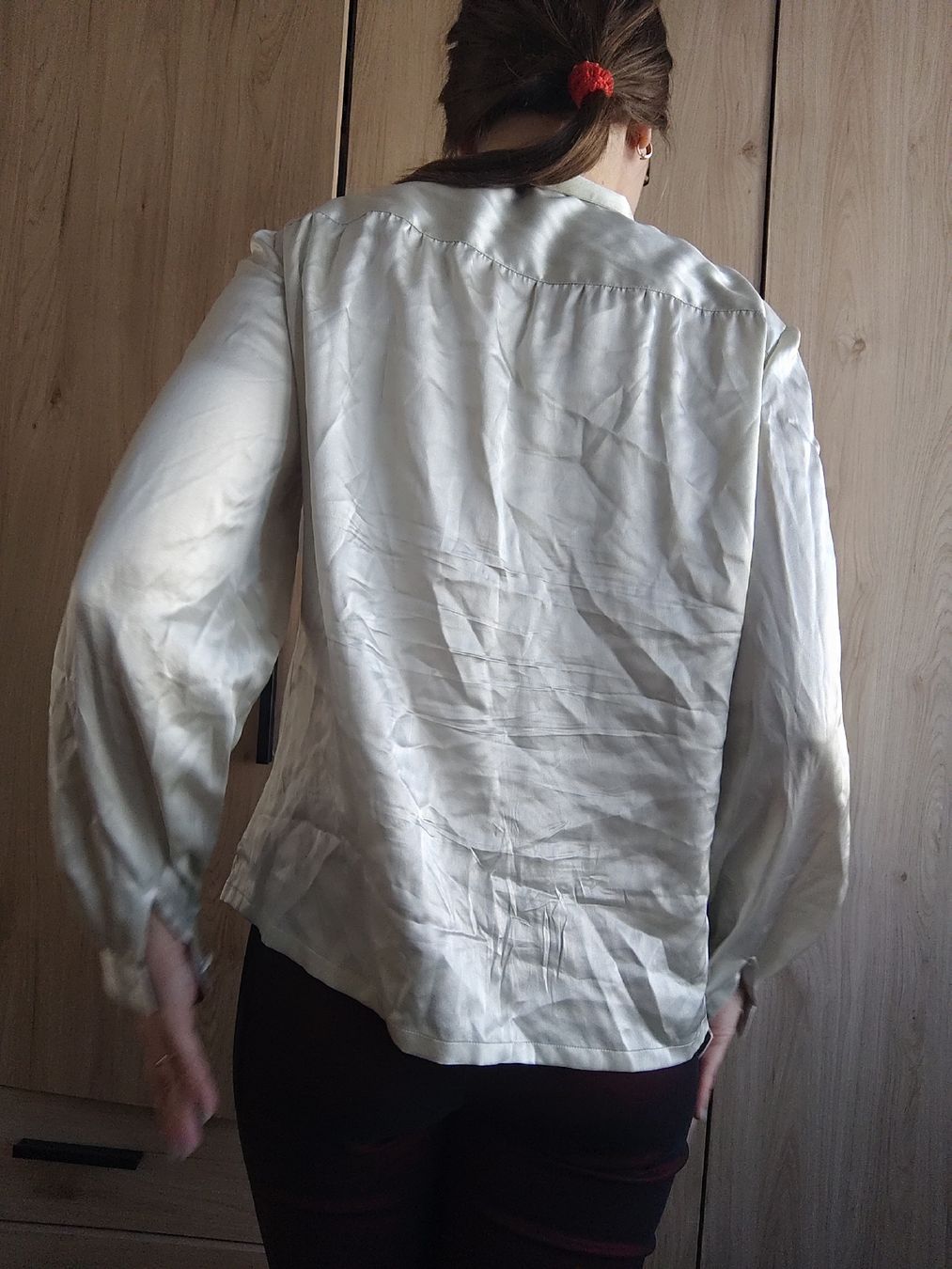 Camicette: Vintage Cream Blouse S-M – Usato da Mägenwil venduto da VintageGirly 5