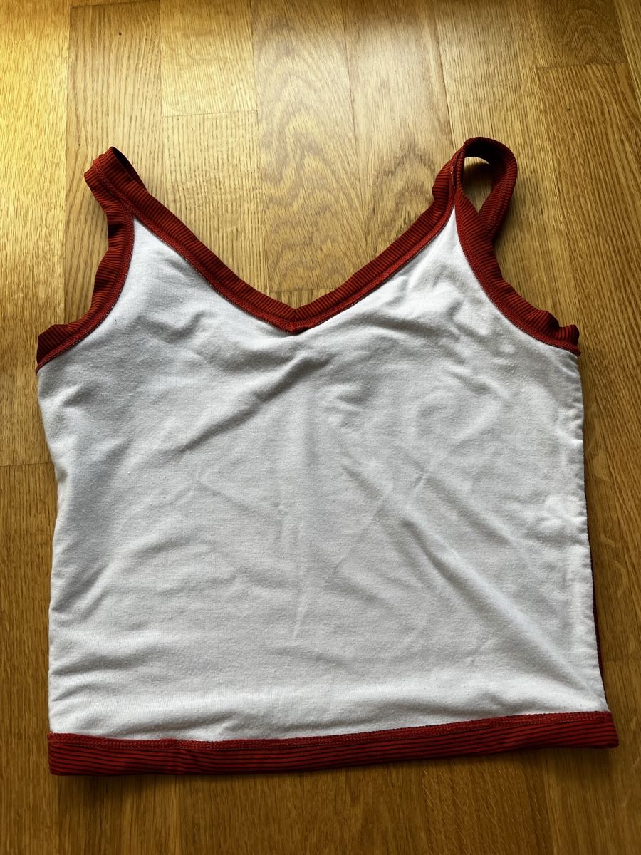 Nike Top: Haut de sport Nike – Nuovo (secondo la descrizione) da Vevey venduto da aurore.yak 6