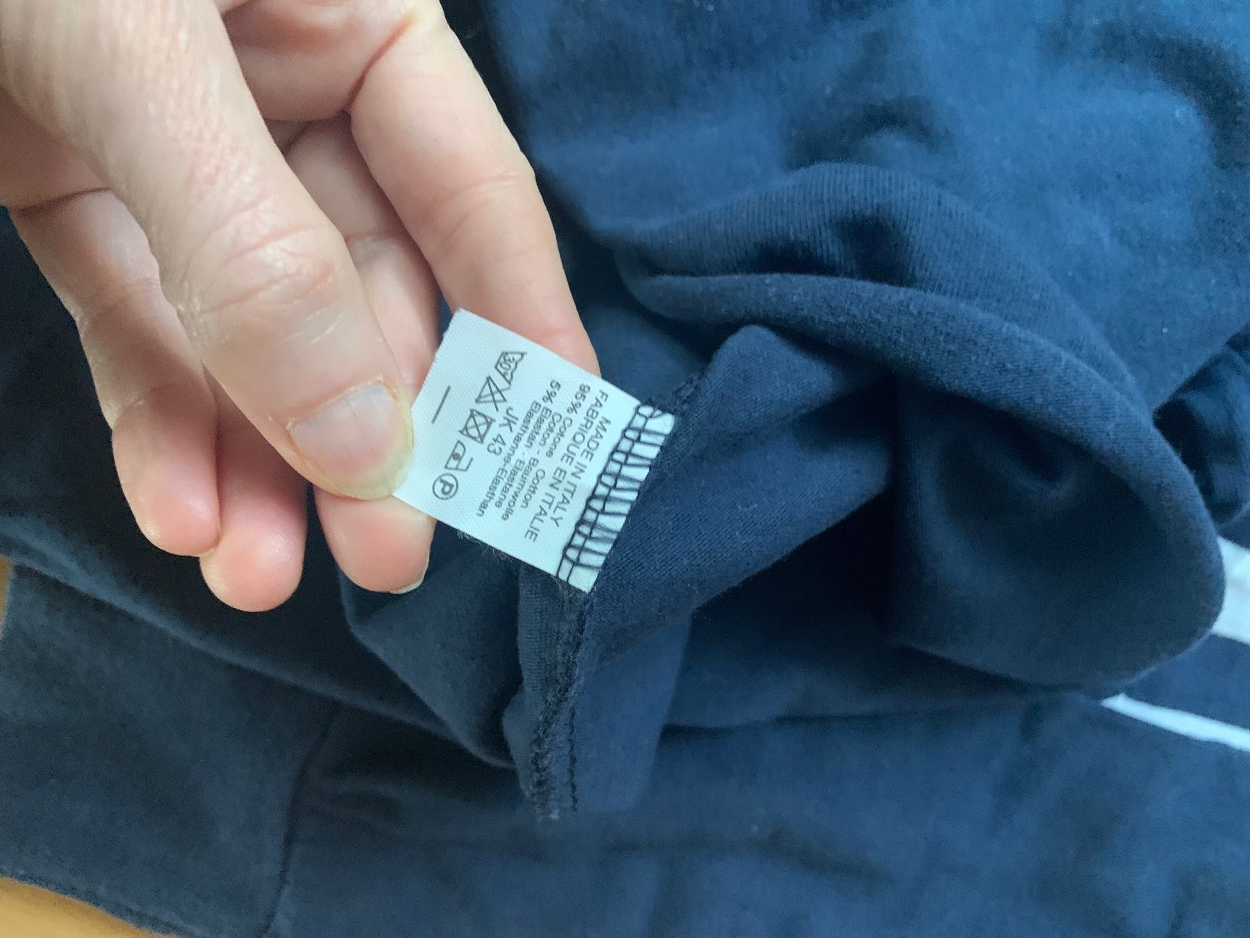 Maglioni & Felpe: Sweater bleu avec drapeau usa – Usato da Küssnacht am Rigi venduto da CALIFRASQUI 4