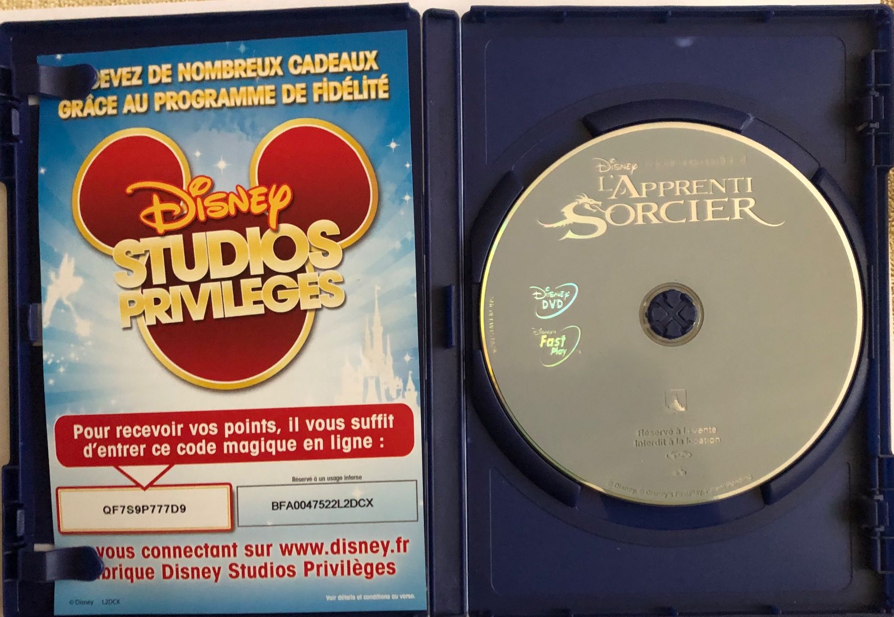 Tutti i DVDs: WALT DISNEY - L'APPRENTI SORCIER – Usato da Poliez-Pittet venduto da Newtown-Records 2