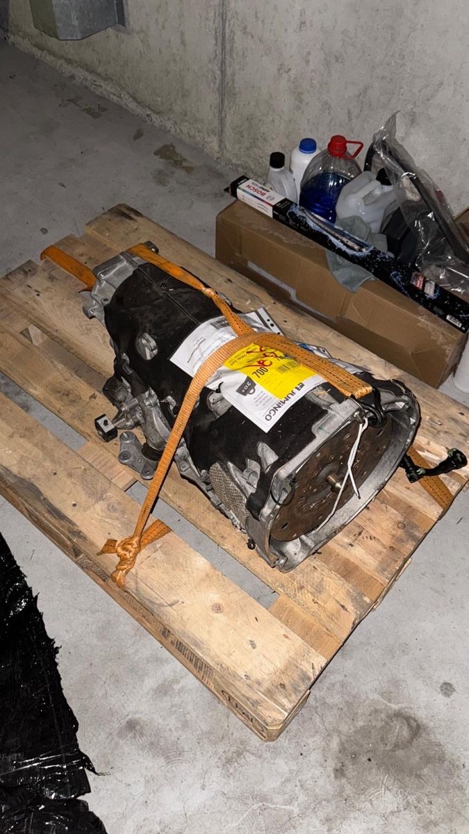 BMW Tutti pezzi di ricambio auto: Bmw Getriebe X Drive GA8HP75Z – Usato da St. Margrethen SG venduto da polieri
