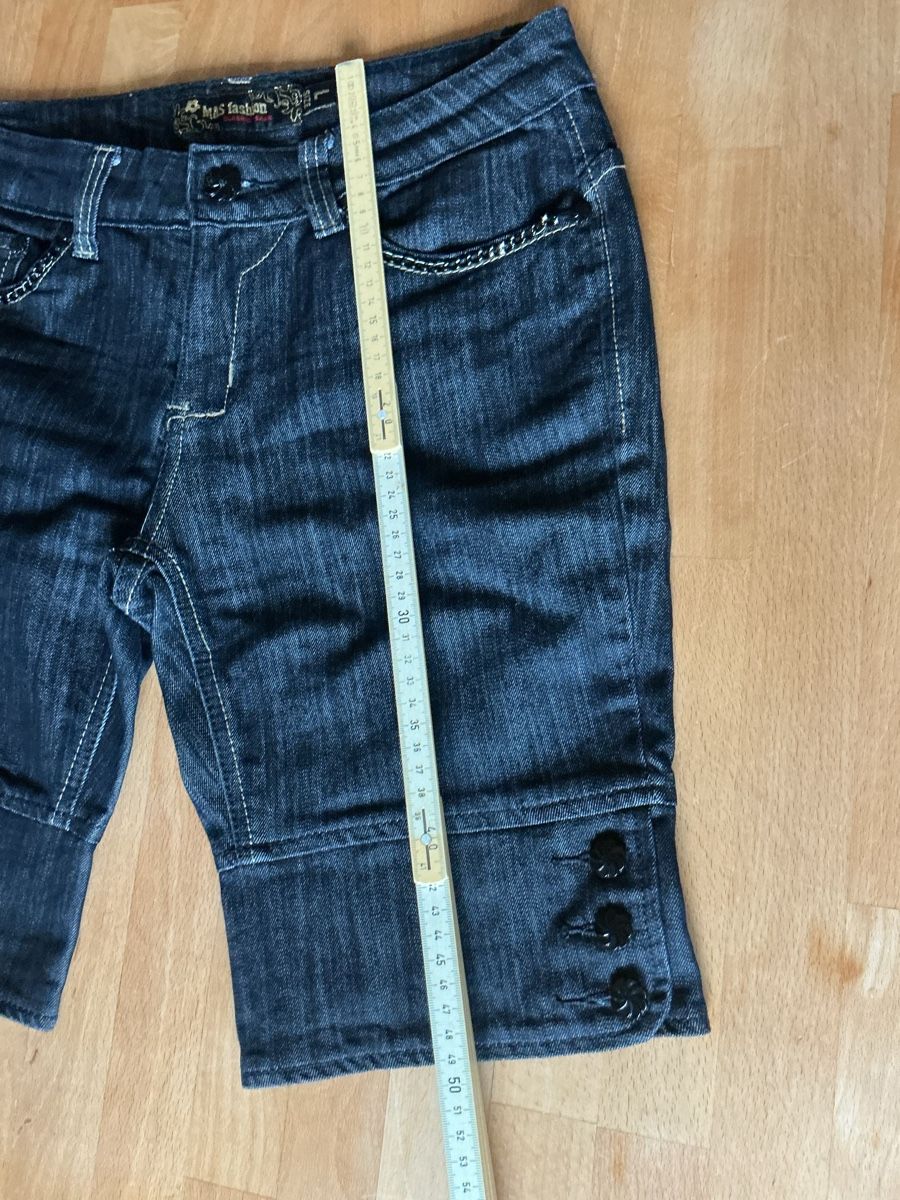 Jeans: Coole Jeans Shorts/Bermudas, Grösse L – Usato da Belp venduto da embudu20 4