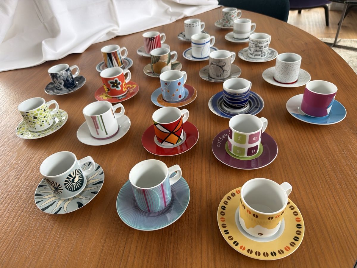 Tazze: 22 Espresso Tassen  – Usato da Münchwilen AG venduto da Luikalisto 1
