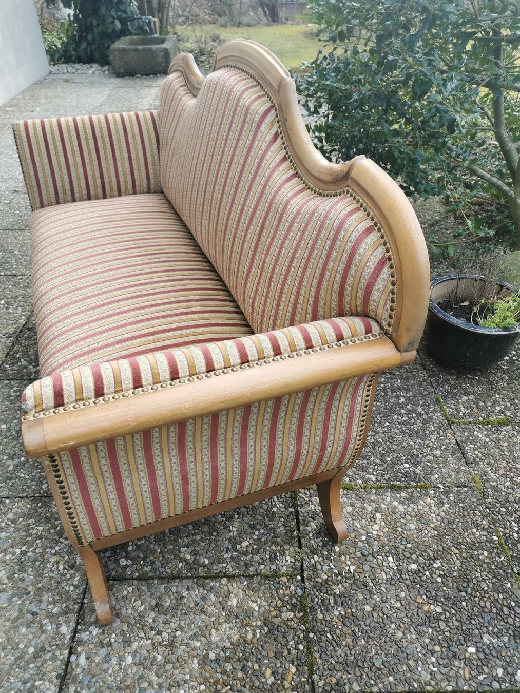 Divani: Antikes Sofa, 2-Sitzer, Biedermeier Stil – Usato da Russikon venduto da Mister1942 1
