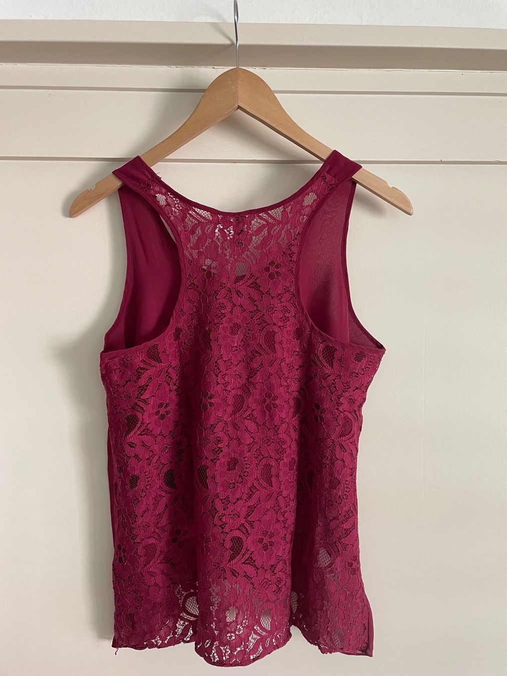 H&M Top: Bordeauxrotes Top Bluse mit Spitze Grösse 34-36 – Usato da Winterthur venduto da secondhand_love 3