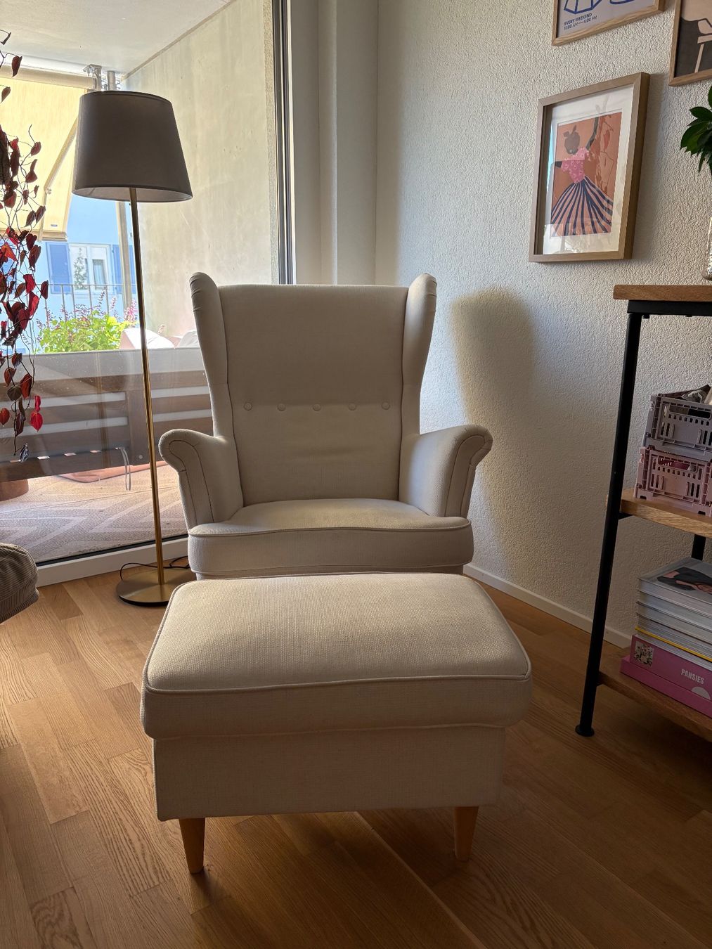 Ikea Poltrone: Strandmon Sessel inkl. Hocker – Usato da Köniz venduto da com_5kl2 1