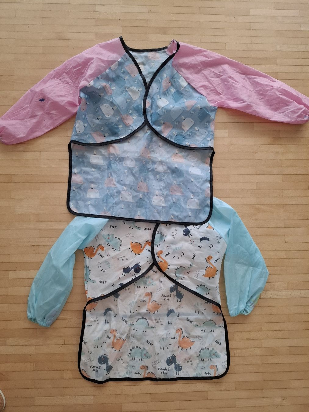 Autres pour enfant & bébé: 2 Bastelschürzen – D'occasion à Männedorf par Einhornmama 1