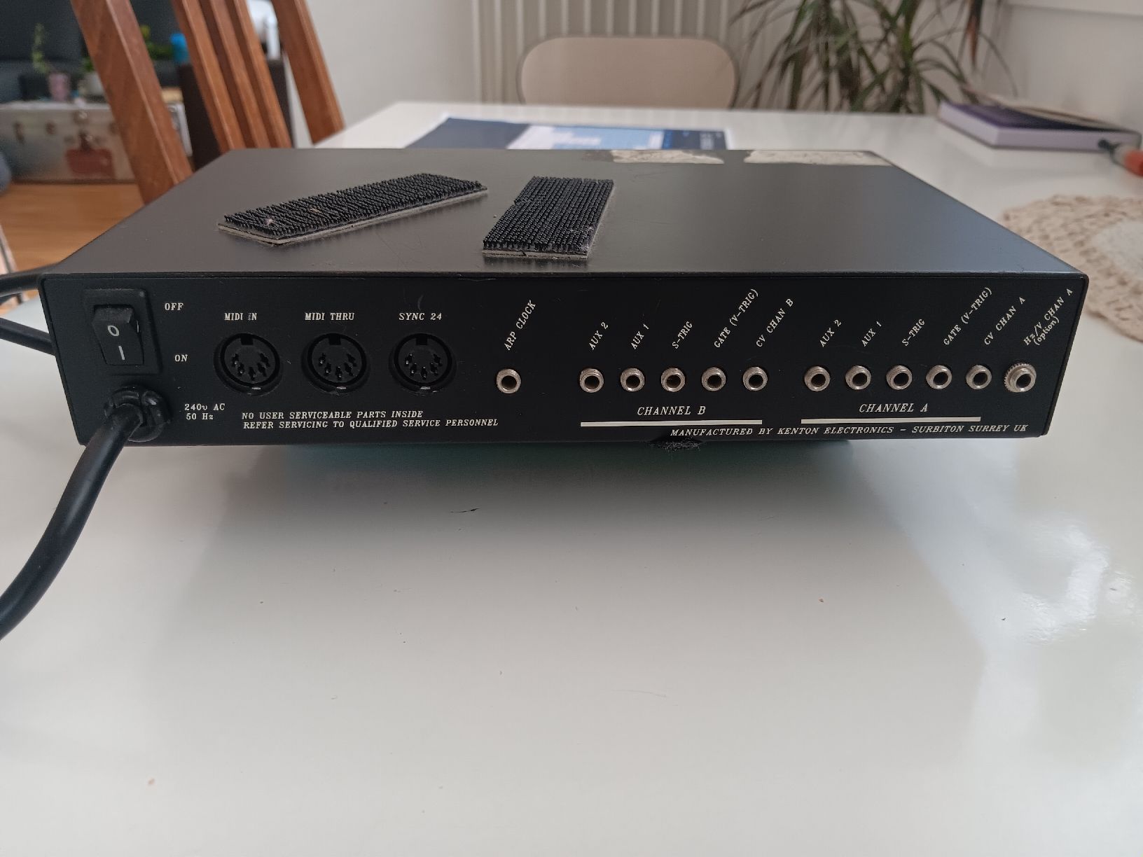 Musikinstrumente: Kenton pro 2 midi to cv converter  – Gebraucht aus Versoix von lpid69 1