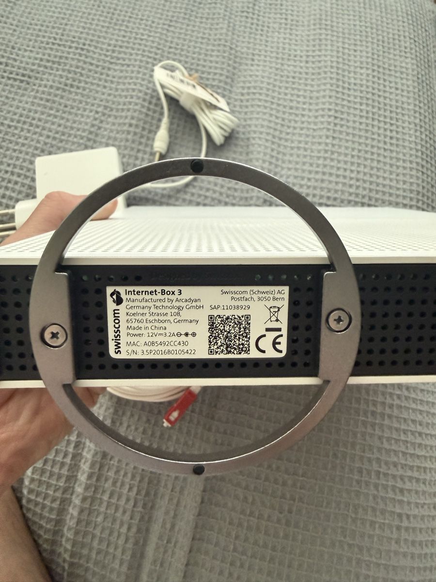 Swisscom Modems & Routeurs: Swisscom Internet Box 3 – D'occasion à Winterthur par Berkay 2