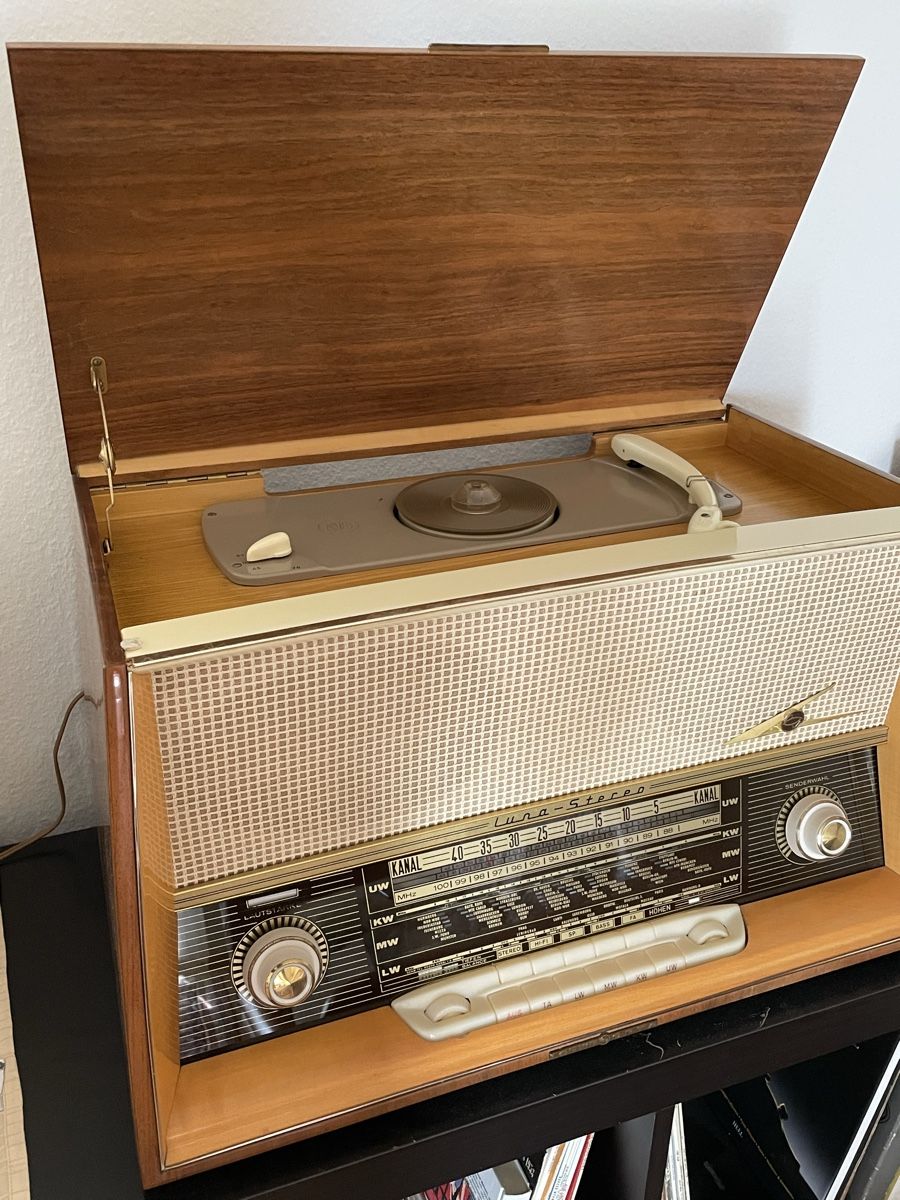 Loewe Radios: Loewe Opta Luna-Stereo – Gebraucht aus Oftringen von Jradioman